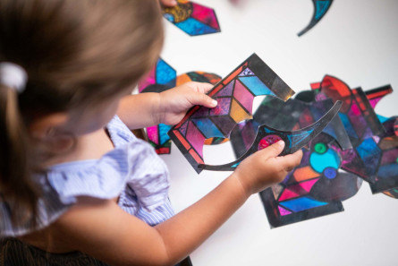 Activitat-familiars-al-Museu-dels-Sants-vitralls_1