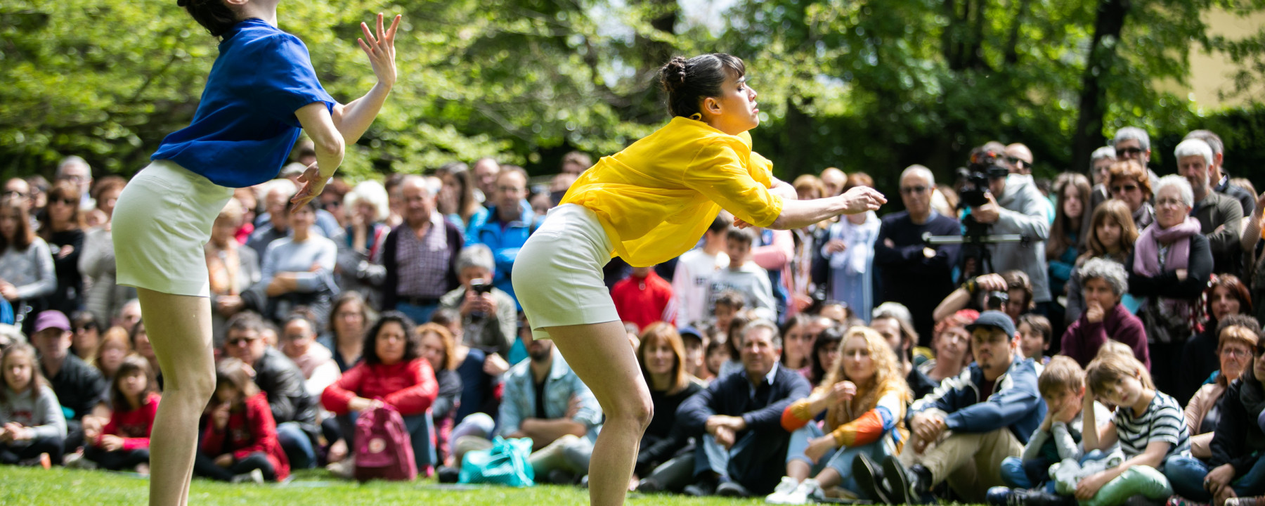 ITINERARI DE DANSA AL PARC NOU 3 ©Martí Albesa