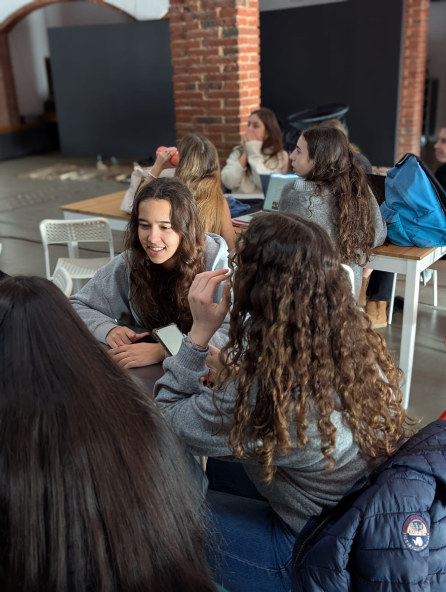 WhatsApp Image 2025-01-28 at 16.01.22