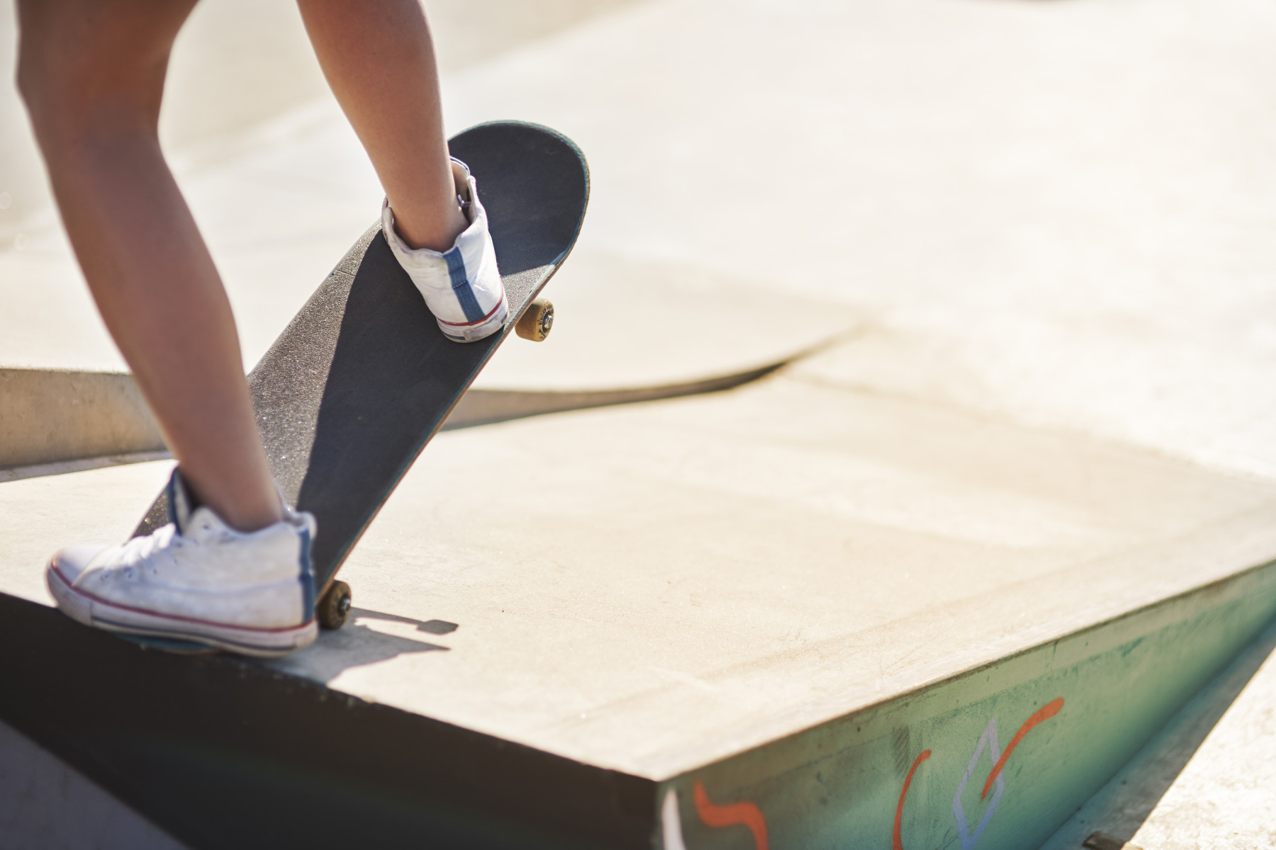woman-having-fun-with-skateboarding